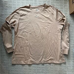 Nike women’s long sleeve t shirt